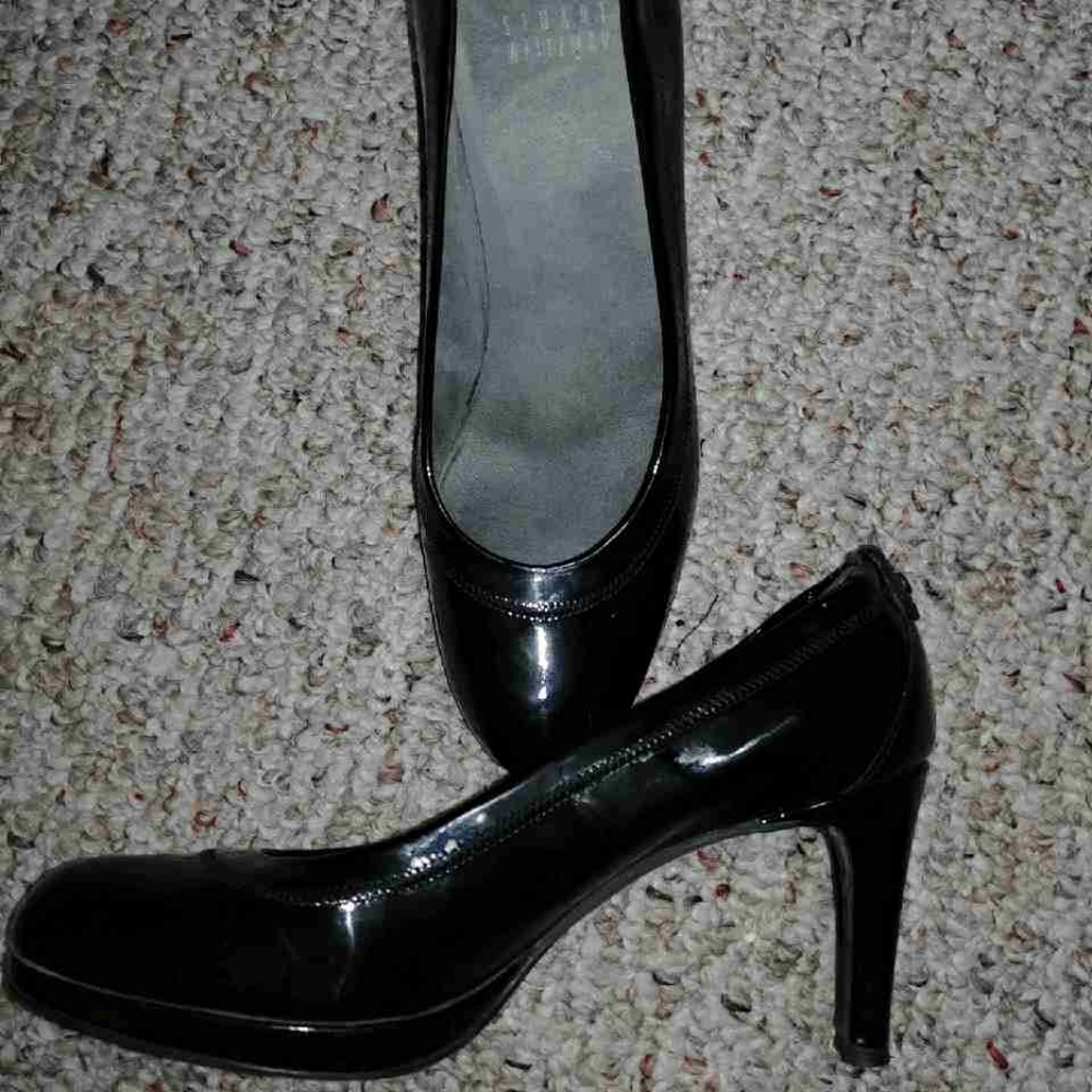 Stuart Weitzman black pumps